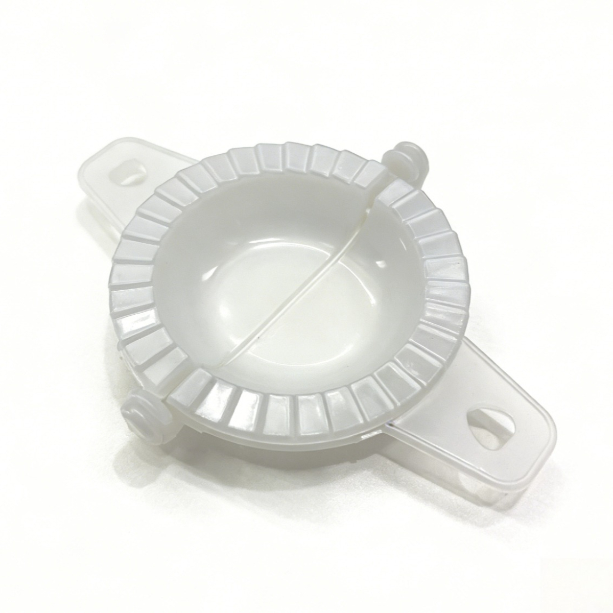 プラスチック製餃子メーカー型 手動生地プレス餃子クリップ D - Dumpling Press Set のレビューと価格